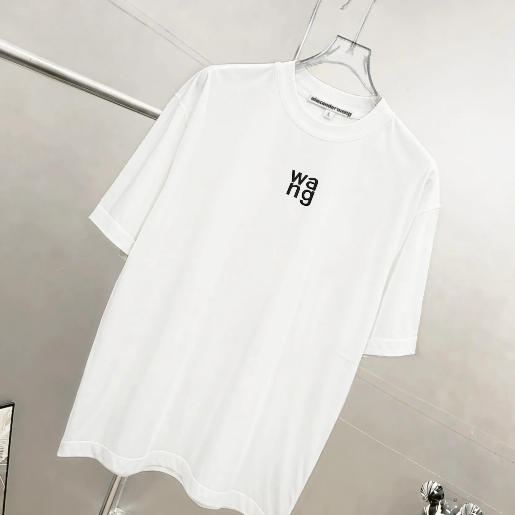 alaxander wang/ 《 》7a tee ， Same Style ， : Black White Coffee Brown Size：S（90-130 ） M（125-150 ） L（135-165 ） XL（160-190 ） XXL（185 ）